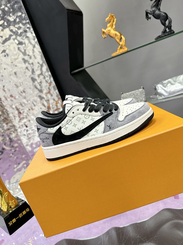 ナイキ靴背面デザイン